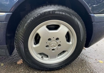 Mercedes Klasa C W202 Sedan W202 2.8 193KM 1995 Mercedes-Benz Klasa C Niski przebieg, skorzana tapicerka, klimatyzacja 2.8, zdjęcie 34