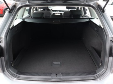 Volkswagen Passat B8 Variant Facelifting 1.5 TSI EVO 150KM 2020 VW Passat 1.5 TSI, Salon Polska, Automat, Navi, zdjęcie 13