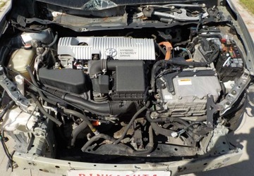 Toyota Auris II 2016 Toyota Auris Okazja 1.8 Hybryda 100KM, zdjęcie 2