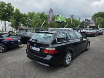 BMW Seria 5 E60 Touring 530 d 218KM 2004 BMW 530 3.0 Diesel 218 KM, Automat, Po Dużym, zdjęcie 4