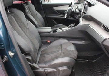 Peugeot 5008 2022 Peugeot 5008 GT Eat8 Fv23 Od RiA 1.2 Benzyna 130KM, zdjęcie 14