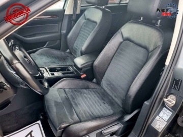Volkswagen Passat B8 Variant 2.0 TDI 150KM 2015 Volkswagen Passat HIGHLINE 2.0 TDI 150KM DSG- Navigacja, masaze, idealny,, zdjęcie 20