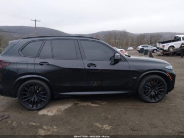 BMW X5 G05 2025 BMW X5 M60I 2025 4.4 Benzyna 523KM, zdjęcie 5