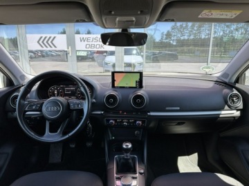 Audi A3 8V Limousine Facelifting 1.5 TFSI 150KM 2017 Audi A3 Limousine Virtual, Navi, Grzane fotele,Alu, zdjęcie 9
