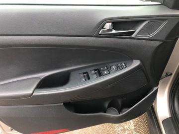 Hyundai Tucson III SUV 1.7 CRDi 141KM 2018 HYUNDAI TUCSON 1.7 CRDI AUTOMAT 1 WŁAŚCICIEL ŁADNY STAN Z NIEMIEC, zdjęcie 13