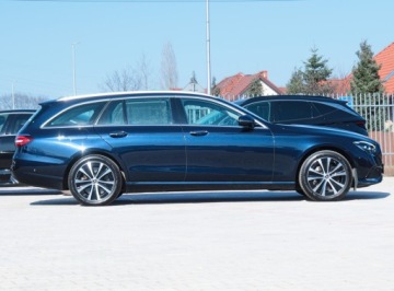 Mercedes Klasa E W214 2023 Mercedes E300de 306ps HUD ACC Keyles Blis Perła Drive Pilot Webasto Kamera, zdjęcie 5