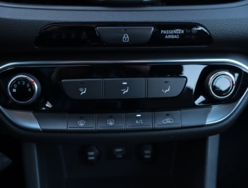 Hyundai i30 III Wagon 1.4 MPi 100KM 2020 Hyundai i30 1.4 CVVT, Salon Polska, Serwis ASO, zdjęcie 12