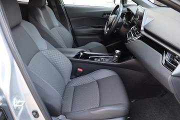 Toyota C-HR I Crossover Facelifting 2.0 Hybrid Dynamic Force 184KM 2022 Toyota C-HR 2.0 Hybrid, Serwis ASO, Automat, zdjęcie 8