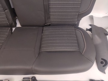 СИДЕНИЕ РЕМНИ БЕЗОПАСНОСТИ ЗАДНИЕ СТОРОНЫ PEUGEOT 208 I