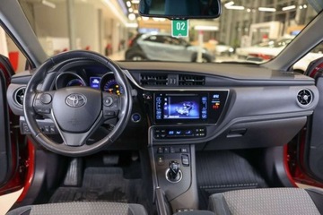 Toyota Auris II 2017 Toyota Auris Hybrid 135 Selection 1.8 Hybryda 99KM, zdjęcie 5
