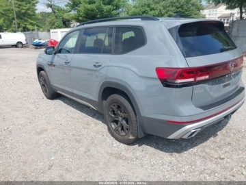 Volkswagen 2024 Volkswagen Atlas 2.0T PEAK EDITION SEL 2024, od ubezpieczalni 2.0 Benzyna, zdjęcie 3