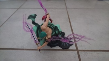 цельная аниме фигурка Зоро