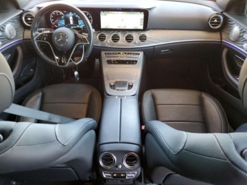 Mercedes Klasa E W213 2021 Mercedes-Benz Klasa E 450 4M All Terrain 2021 3.0l 3.0 Benzyna 362KM, zdjęcie 8