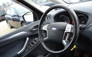 Ford S-Max I Van 2.0 TDCi 130KM 2007 Ford S-Max BEZYWPADKOWE - Climatronic - grzane fotele-szyba - po oplatach, zdjęcie 31