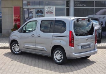 Toyota 2023 Toyota Proace City Verso Toyota PROACE CITY VERSO 1.5 D-4D Business ASO, zdjęcie 3