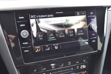 Volkswagen Arteon Fastback Facelifting 2.0 TSI 190KM 2022 Volkswagen Arteon R-Line 190 KM TSI DSGDCCLEDAmbientePakietZimowy VAT 23, zdjęcie 19