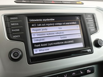 Volkswagen Passat B8 Variant 1.4 TSI BlueMotion Technology ACT 150KM 2016 Volkswagen Passat Comfortline 150KM navi PDC, zdjęcie 24