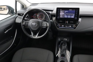 Toyota Corolla XII Sedan 1.5 VVT-i 125KM 2021 Toyota Corolla 1.5 VVT-i, Salon Polska, zdjęcie 6
