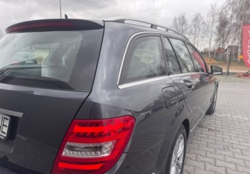 Mercedes Klasa C W204 Kombi T204 2.2 200 CDI BlueEFFICIENCY 136KM 2014 Mercedes-Benz Klasa C bezwypadekz Niemiec jedzie i wyglada jak nowe 2.1, zdjęcie 11