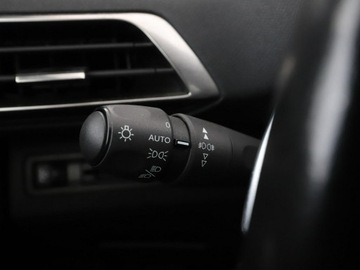 Peugeot 5008 II Crossover 1.5 BlueHDI 130KM 2020 Peugeot 5008 automat 7-osob. navi PDC tempomat, zdjęcie 35