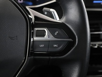 Peugeot 2008 II SUV 1.2 PureTech 130KM 2020 Peugeot 2008 Allure automat virtual kamera, zdjęcie 30