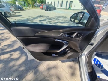 Opel Insignia I Sports Tourer 1.8 Twinport ECOTEC 140KM 2010 Opel Insignia 1.8 140PS Navi Elektryka Alu Gwarancja 1.8 Benzyna 140KM, zdjęcie 10