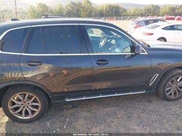 BMW X5 G05 2023 BMW X5 2023 BMW X5 xDrive40i Sports Activity Vehicle 3.0 Hybryda 335KM, zdjęcie 5
