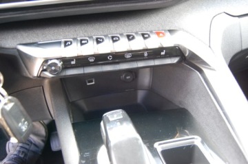 Peugeot 3008 II Crossover 1.6 BlueHDi 120KM 2017 Peugeot 3008 Automat Piękny 1.6D 120PS Alu Kamera Led Bezwypadkowy, zdjęcie 30