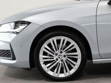Skoda Superb IV Kombi 2.0 TDI 193KM 2025 SKODA Superb L&amp;K 2.0 TDI DSG 4x4 Combi 193KM 2025, zdjęcie 13