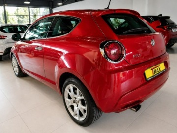 Alfa Romeo MiTo Hatchback 3d Facelifting 1.4 TB MultiAir 140KM 2014 Alfa Romeo Mito 1.4 140KM MultiAir Distinctive, zdjęcie 23