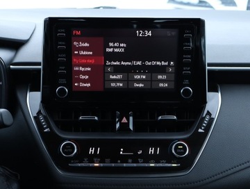 Toyota Corolla XII Sedan 1.6 Valvematic Dual VVT-i 132KM 2019 Toyota Corolla 1.6 Valvematic, Salon Polska, zdjęcie 10