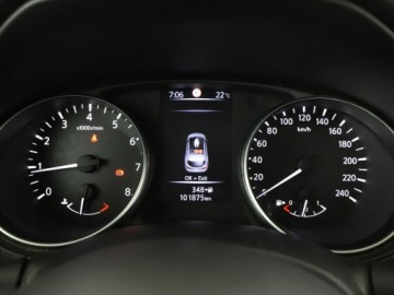 Nissan Qashqai II Crossover Facelifting 1.2 DiG-T 115KM 2018 Nissan Qashqai navi klima auto panorama kamera 350, zdjęcie 21