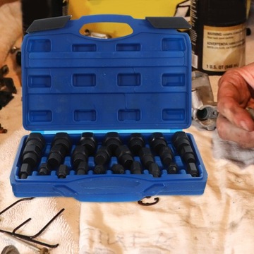 1 комплект для удаления винтов. Набор для удаления винтов.