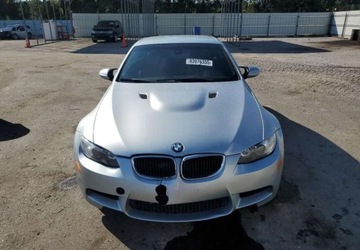 BMW Seria 3 E90-91-92-93 M3 Limuzyna E90 4.0 V8 420KM 2011 BMW M3 Auta z USA - Zapytaj o wiecej ofert 4.0 Benzyna 420KM, zdjęcie 2
