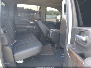  GMC Sierra K2500 Denali 2021 6.6l 6.6 Diesel 445KM, zdjęcie 16