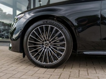 Mercedes Klasa E W214 Sedan 2.0 220d 197KM 2025 E Klasa 220 d 4-Matic AMG 2.0 (197KM) 2025, zdjęcie 21