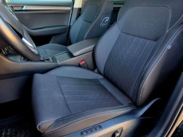 Skoda Superb III Kombi Facelifting 2.0 TDI 190KM 2020 Skoda Superb 2.0TDI 190KM DSG HAK Pakiet Comfort Style Aktywny tempomat do, zdjęcie 27