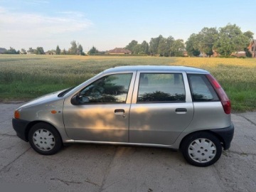 Fiat Punto I Hatchback 1.2 16V 86KM 1997 Fiat Punto 1.2 benzyna 85KM 1997r, zdjęcie 4
