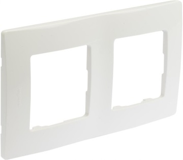 Legrand NILOE Ramka podwójna biała 665002