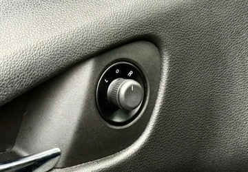 Opel Zafira C Tourer 2.0 CDTI ECOTEC 130KM 2012 Opel Zafira 2.0 Diesel 130 Km Super Stan 2.0 Diesel 130KM, zdjęcie 21