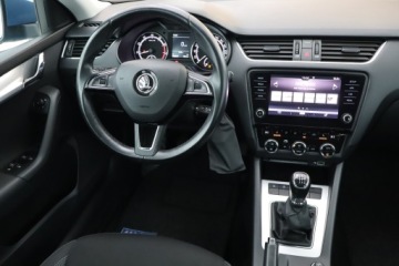 Skoda Octavia III Kombi Facelifting 1.4 TSI 150KM 2018 Skoda Octavia 1.4 TSI, Salon Polska, zdjęcie 6