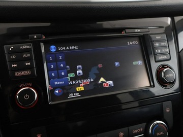 Nissan Qashqai II Crossover 1.6 DIG-T 163KM 2016 Nissan Qashqai navi klima auto grzane fotele, zdjęcie 22