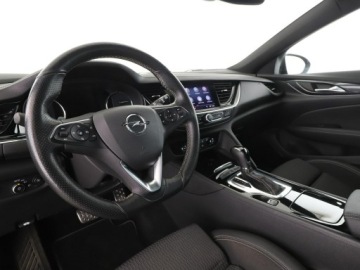 Opel Insignia II Sports Tourer 2.0 CDTI 210KM 2019 Opel Insignia FV23% 4X4 Automat Navi Kamera, zdjęcie 13
