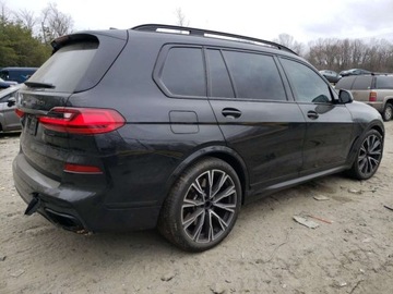 BMW X7 2022 BMW X7 M50I 2022 4.4l 4.4 Benzyna 523KM, zdjęcie 3