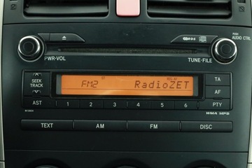 Toyota Auris I Hatchback 1.4 D-4D 90KM 2007 Toyota Auris 1.4 D-4D, Klima,ALU, zdjęcie 9