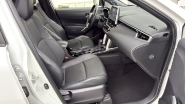 Toyota Corolla Cross 2.0 Hybrid Dynamic Force 197KM 2022 Toyota Corolla Cross 2.0 Hybrid Premiere Edition A, zdjęcie 6