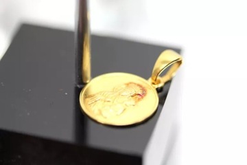 ZŁOTA ZAWIESZKA MATKA BOSKA P585 1,17G