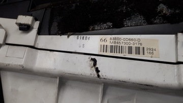 83800-0D660-D PŘÍSTROJOVÁ DESKA BUDÍKY TOYOTA YARIS II