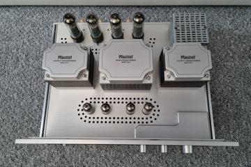 Ламповый усилитель Magnat RV1
