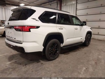 Toyota Sequoia II 2025 Toyota Sequoia Limited 2025 3.4l 3.4 Hybryda 437KM, zdjęcie 5